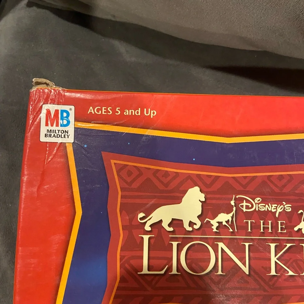 New but Opened Vintage Milton Bradley Disney’s The Lion King Adventure Game